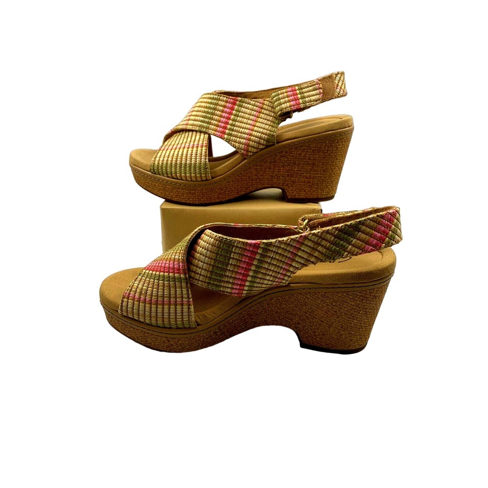 Clarks Giselle Cove Beige Sandals Women’s 7 Beige Sand Multi stripe Wedge